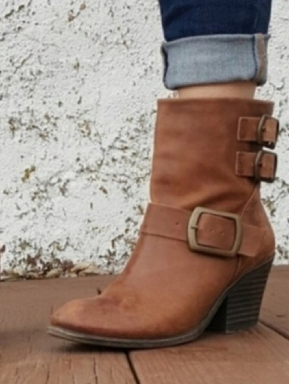 NEW Lucky Brand Tommie Boots Triple Buckles Distressed Leather Ankle Booties